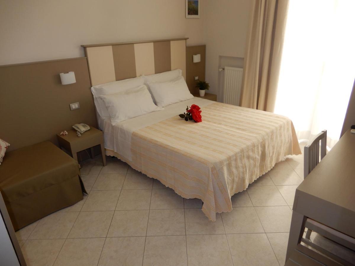 Hotel San Giorgio Vasto Esterno foto
