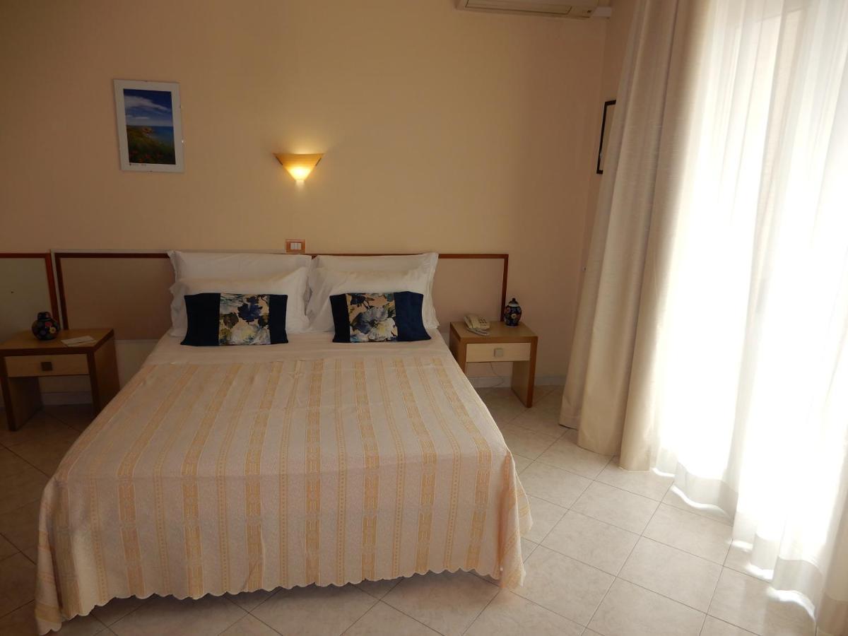 Hotel San Giorgio Vasto Esterno foto